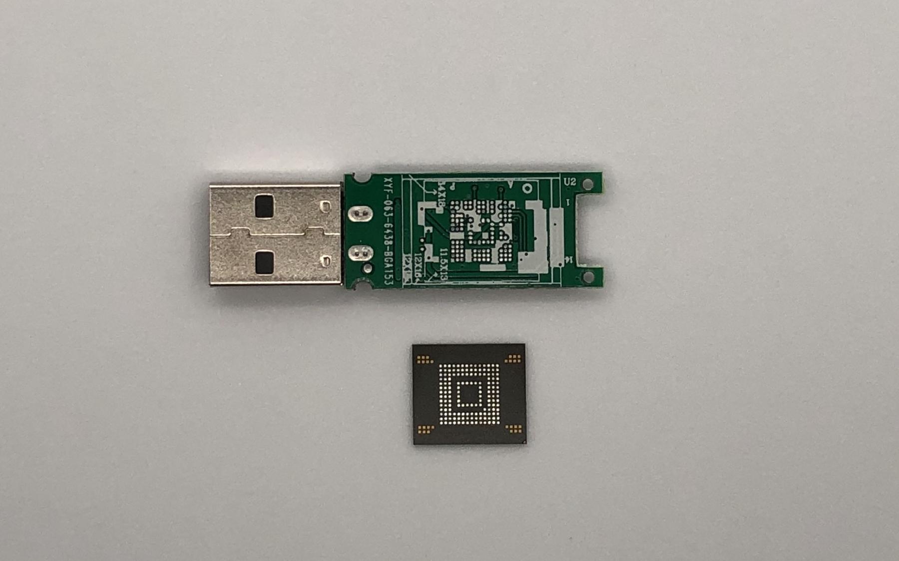 Flash drive PCBA with the old eMMC chip cleaned up